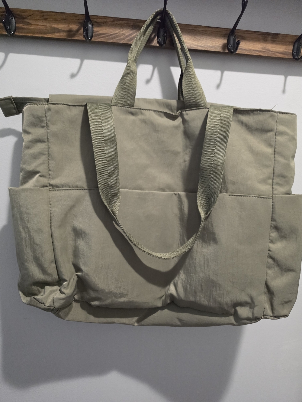 Beis Sport Carry All Tote In Olive - Picture 2 of 4